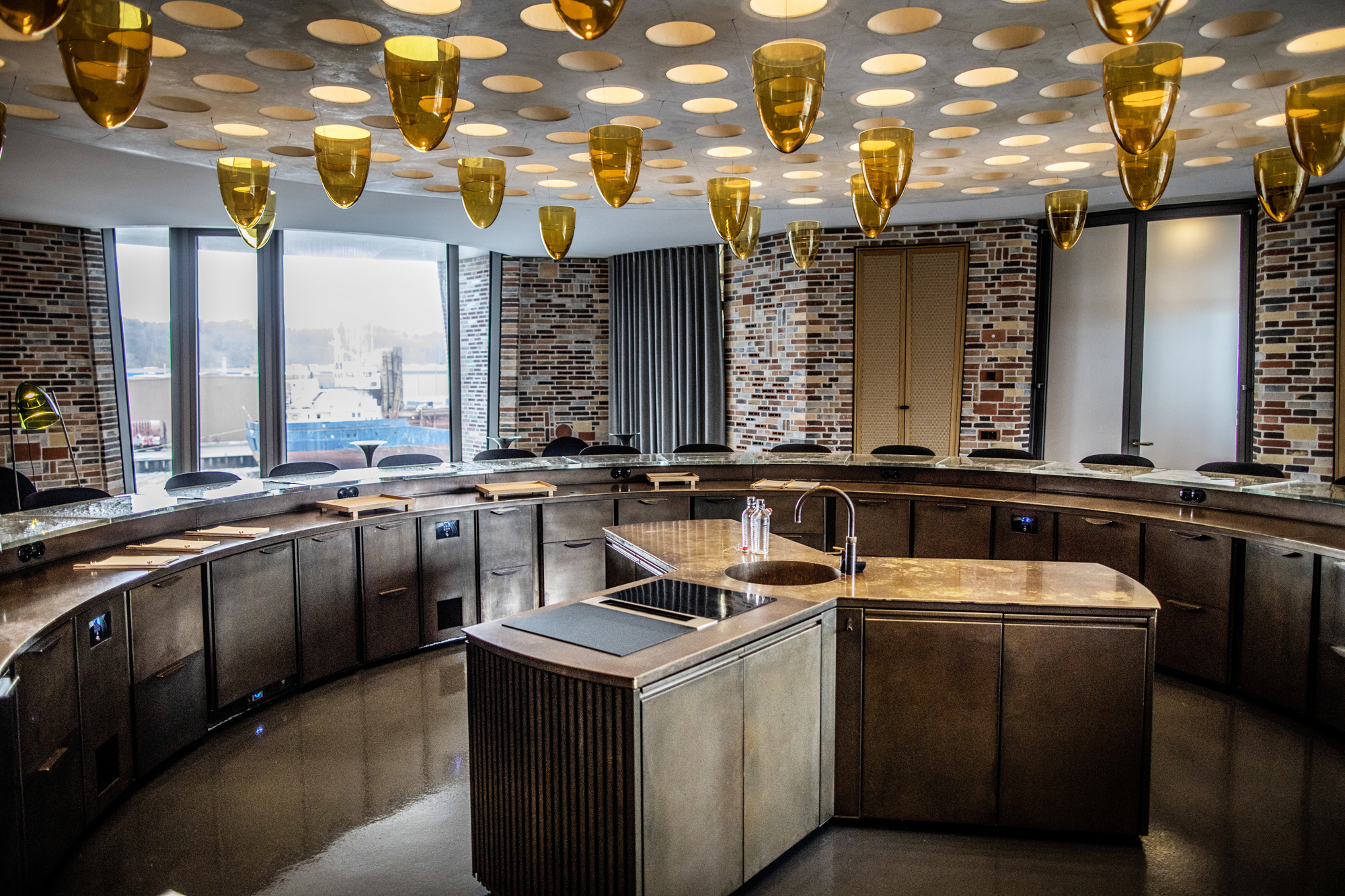 Lyst Bentbrandt RAISFOTO 1549